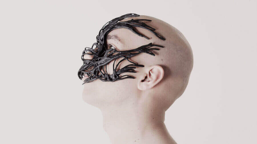 The collagen mask served as an experiment to create an accessory to perfectly fit the complexity of one's own face (image: MHOX)