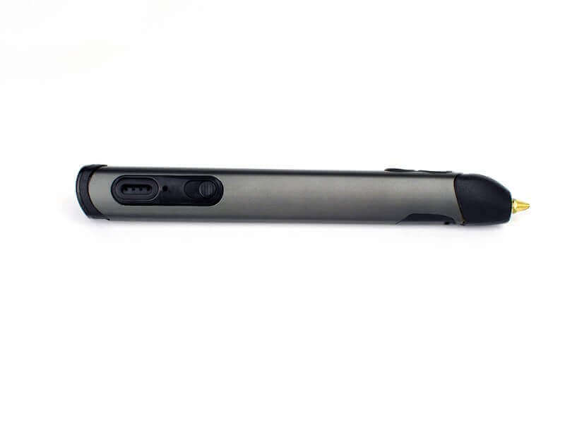 The 3D pen has proven to be extremely accessible and easy to use for people of all ages (image: 3Doodler)