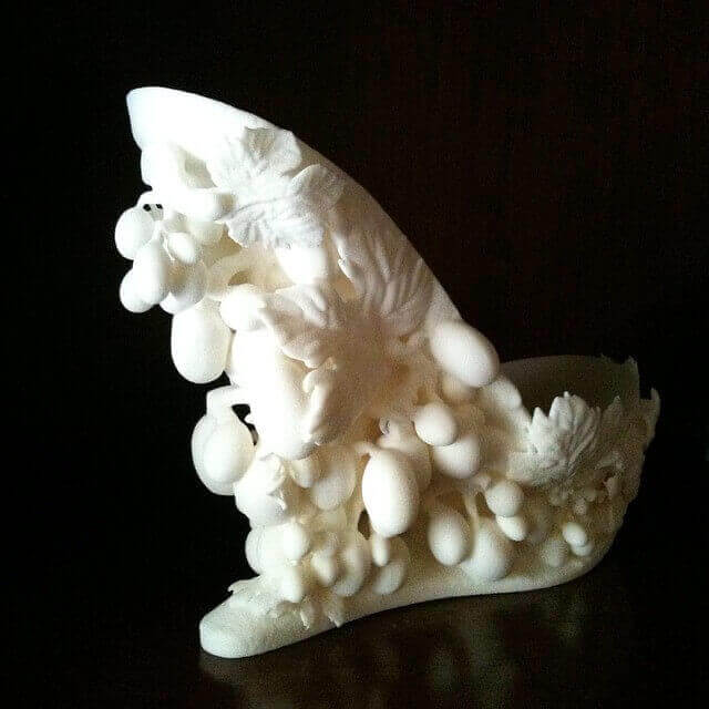 The Bacco model, inspired by the Roman god of wine, is represented by grapse and intertwined vines (image: Crystiff)