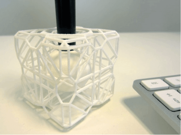 Moonicage Pen Holder (source: i.Materialise)