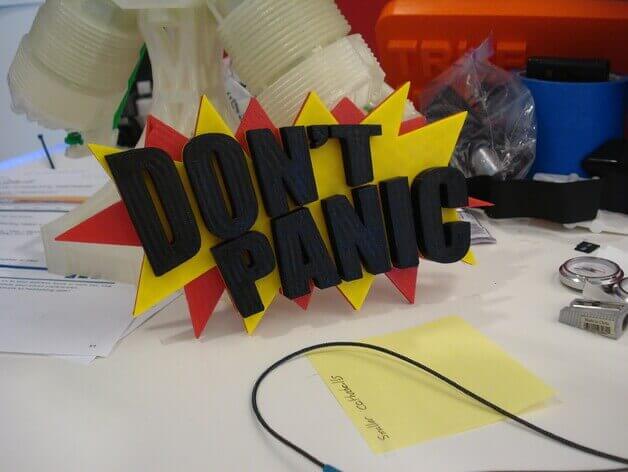 Don't Panic plaque (source: Thingiverse)