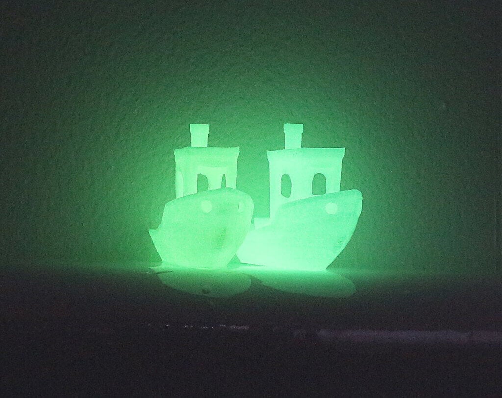 Glow-in-the-dark 3DBenchy