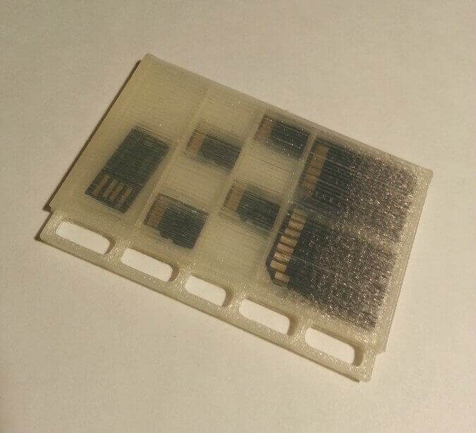 large_SDWalletCard_V2_Inuse