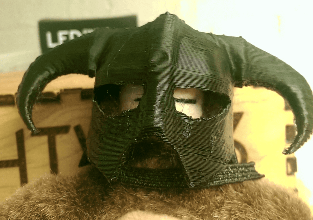 Skyrim 3D model Dovahkiin Helmet