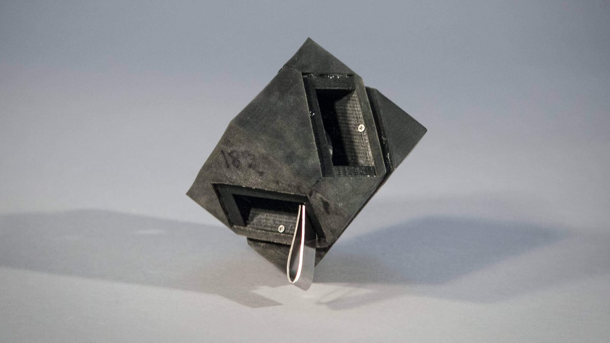 Programmable Viscoelastic Materials