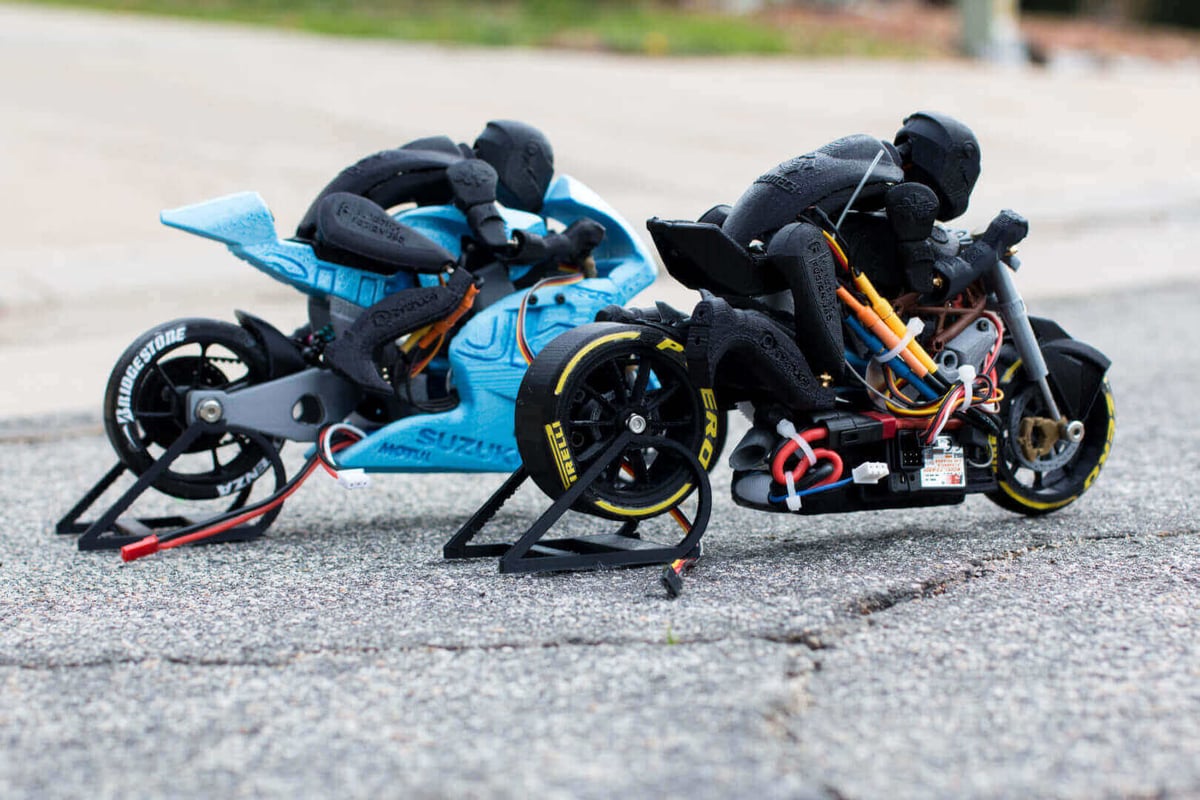 functional RC motorcycles