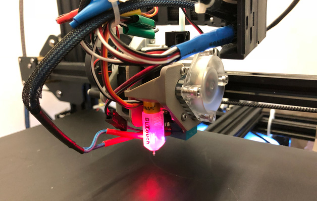 Creality CR-10 Titan Aero Mount mit BLTouch (Bild: evancli, via Thingiverse)