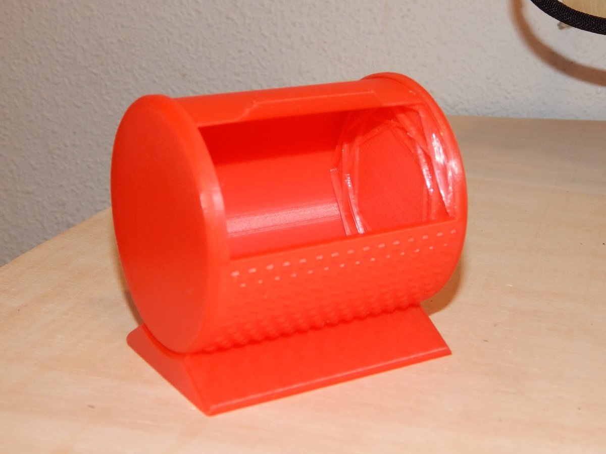 The finished roll-top bin.