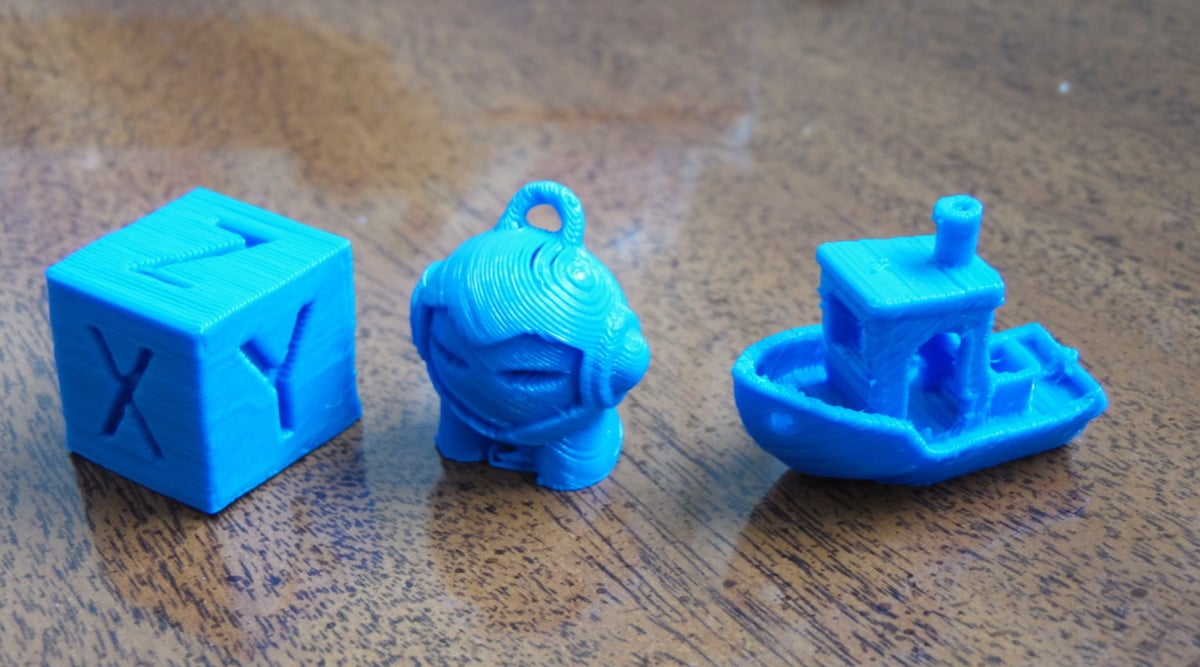 You can clearly see the layer lines are shifted on the direction of the hot-end (Image: Powerbelt3D)