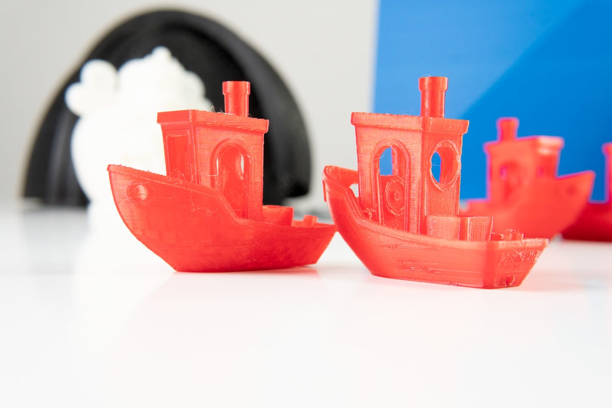 3D prints benchy Ender 7