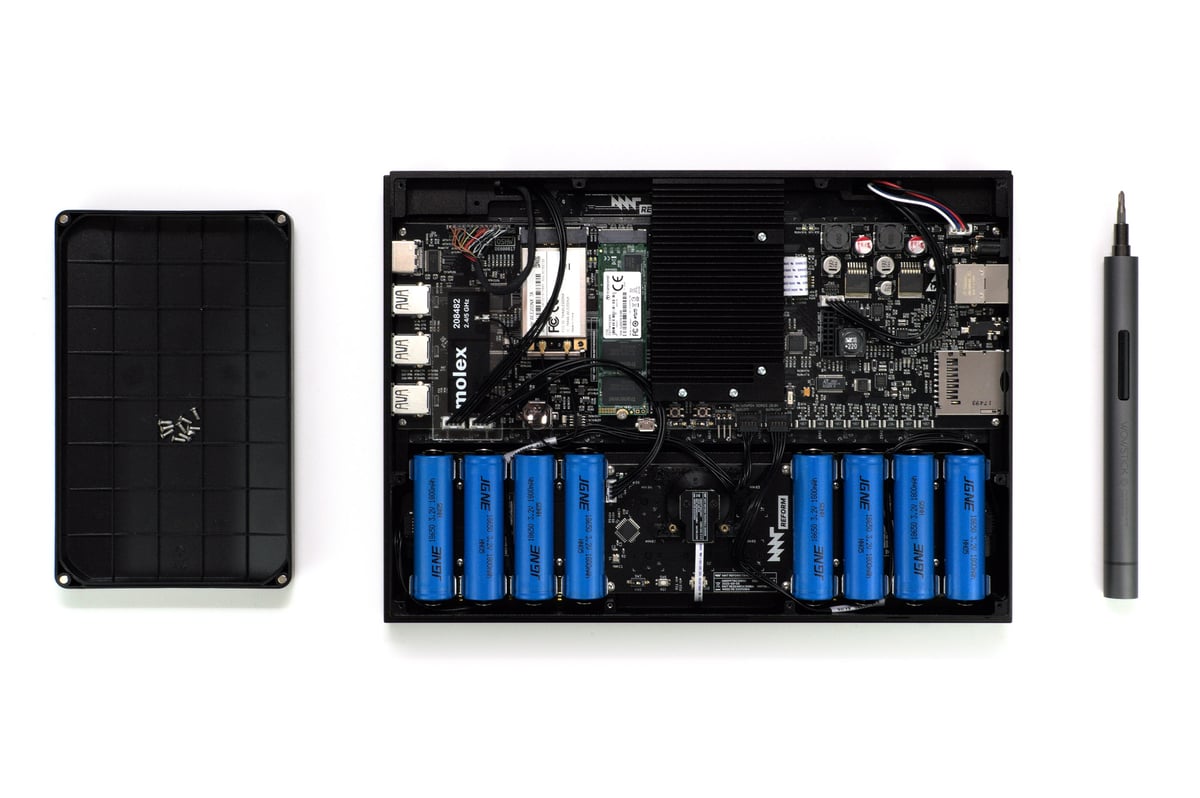 MNT Reform LiFePo batteries