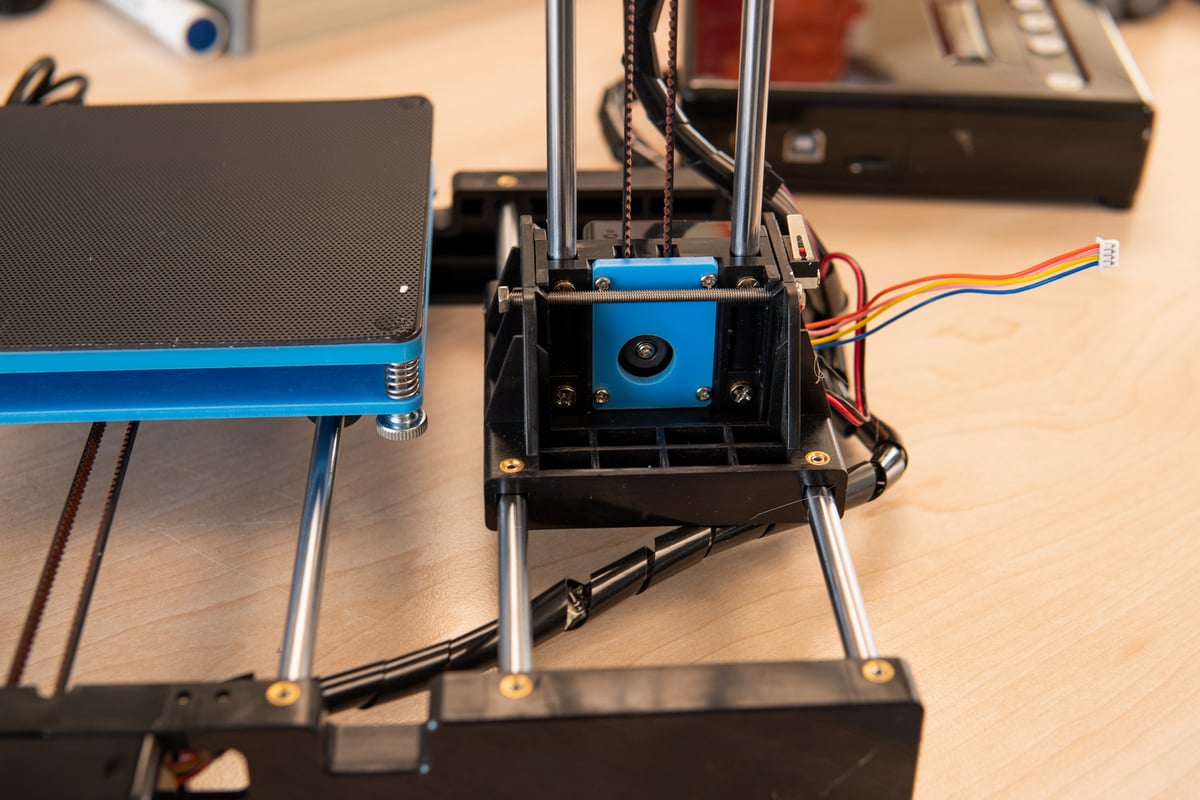 EasyThreed X1 cheapest 3d printer Z-axis