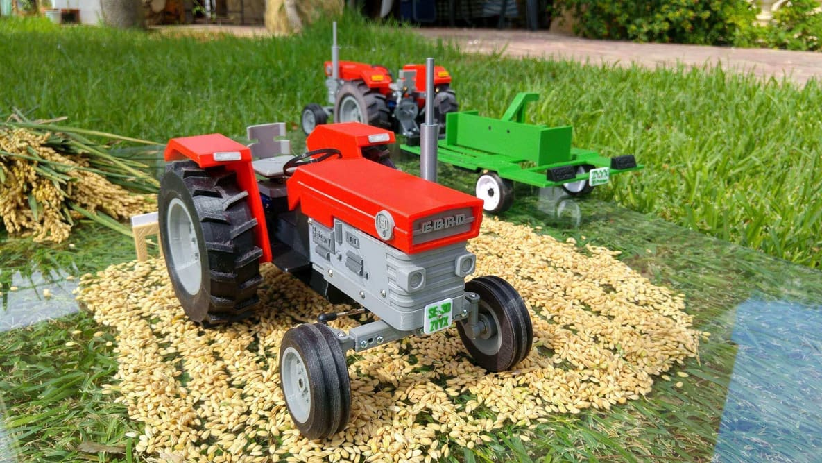 Featured image of Harvest the Fun with a 3D Printed OpenRC Tractor