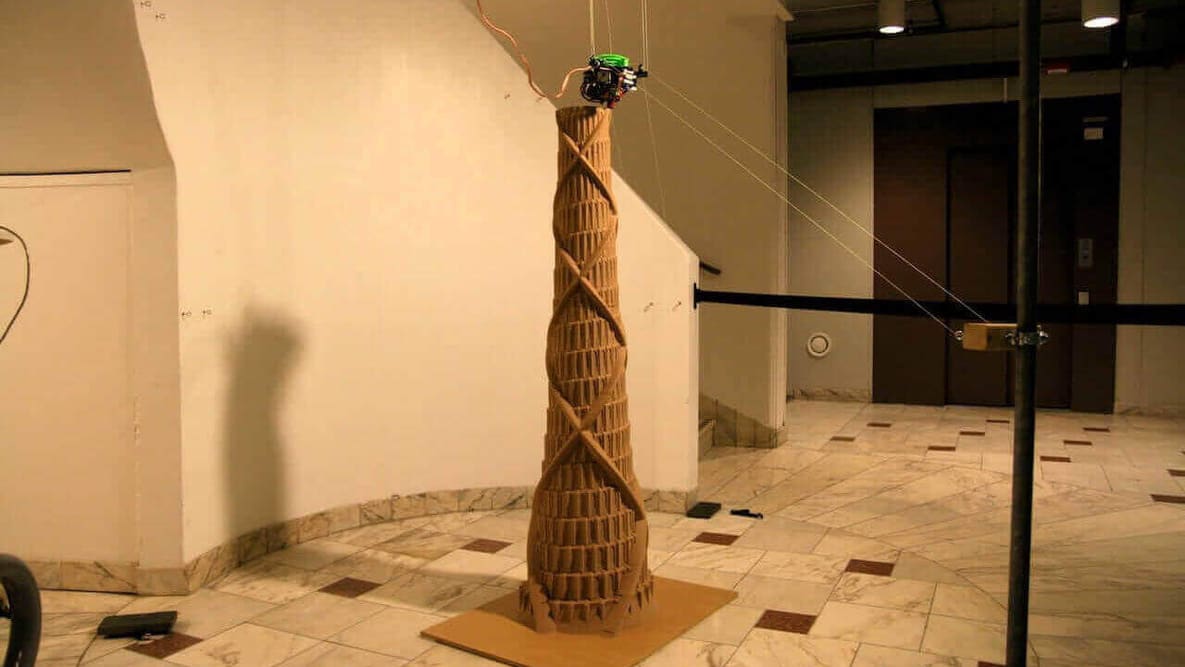 Featured image of The Open Source Hangprinter Prints Without A Frame
