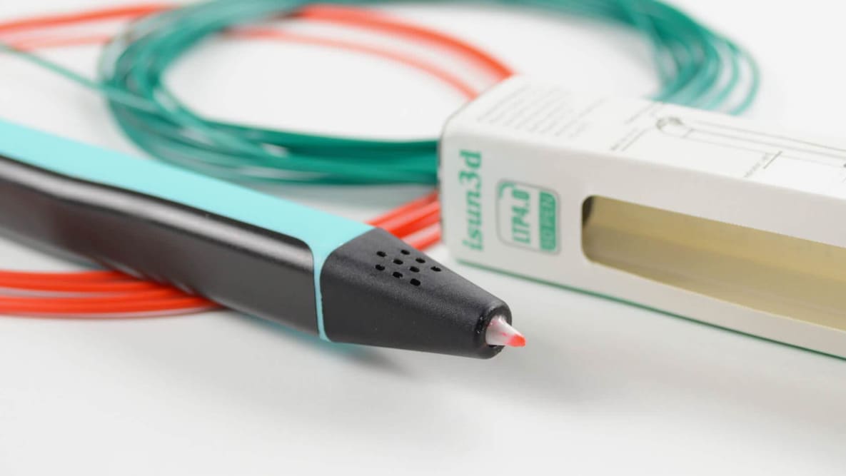 Featured image of iSUN3d LTP4.0 Review: Safe & Simple 3D Pen For Kids