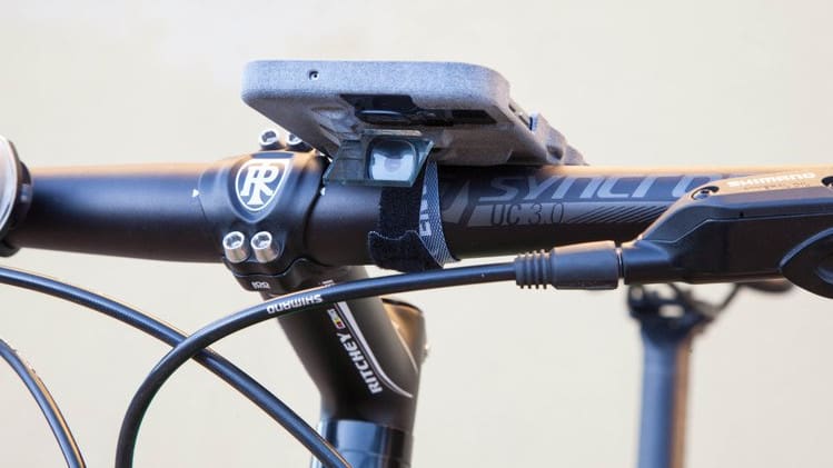 Featured image of Turn Your Phone into an Action Camera with the 3D Printed Periscope Case