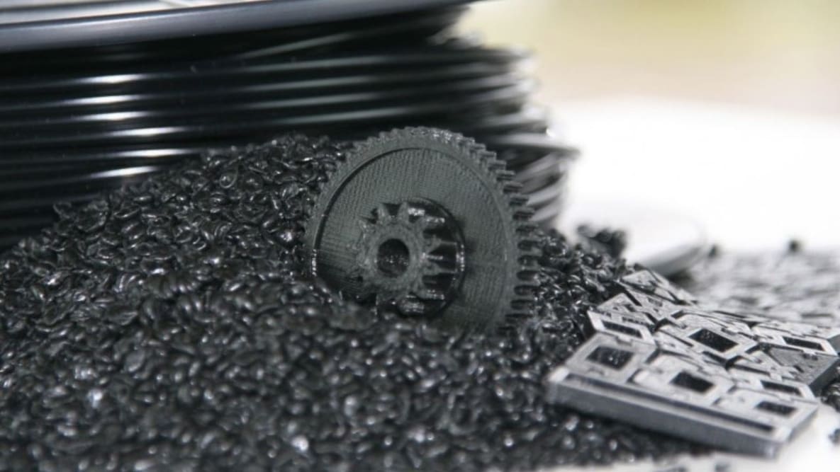 Featured image of How Is 3D Printer Filament Made?