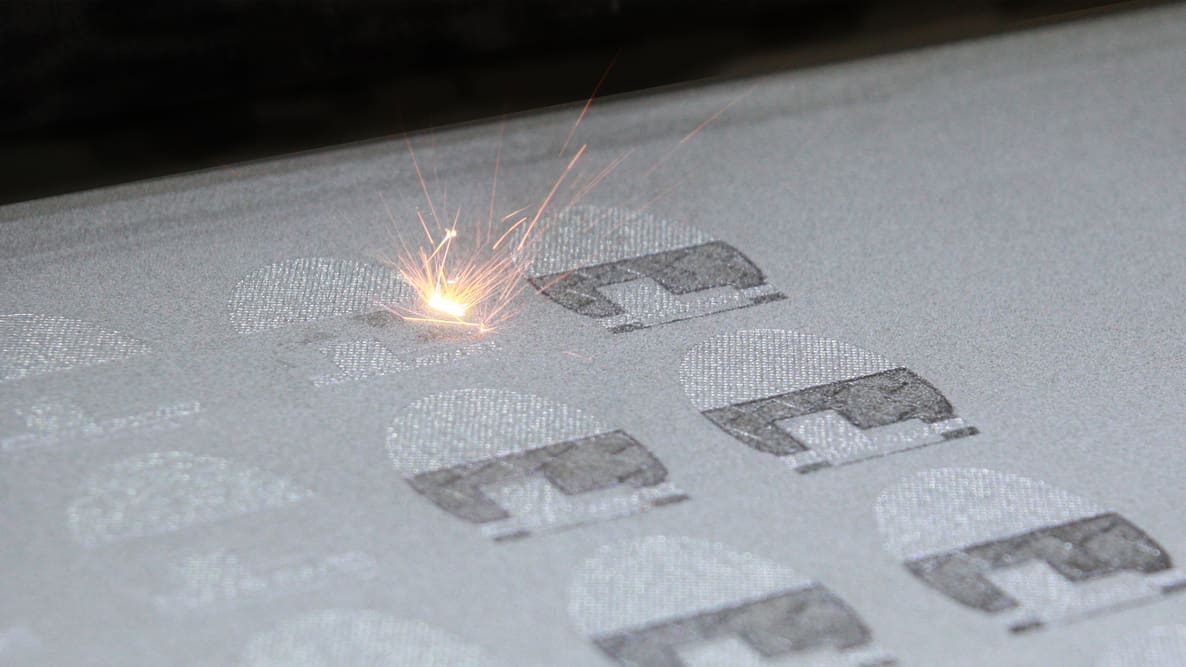 Featured image of DMLS 3D Printing / Direct Metal Laser Sintering in a Nutshell