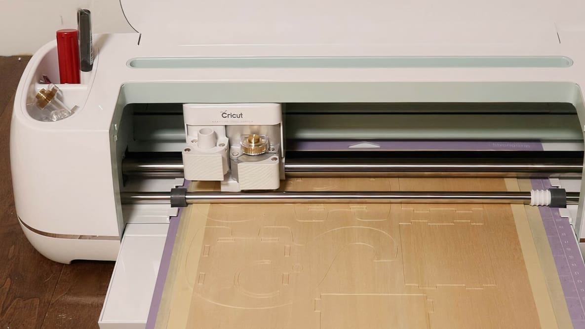 Featured image of Cricut Maker Wood Projects: 20 Neat Ideas to DIY