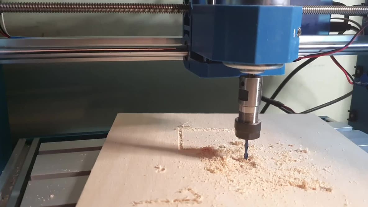 Featured image of Holz-CNC-Fräsen: Die 10 besten Maschinen 2025