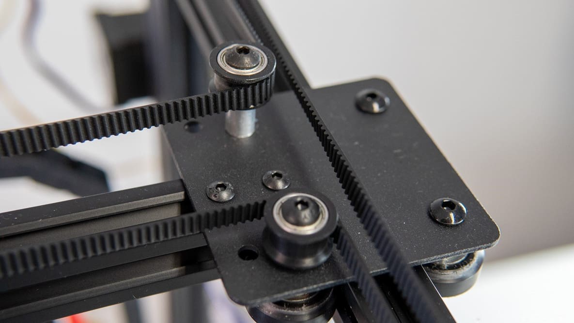 Featured image of CoreXY vs Cartesian 3D Printers: The Differences