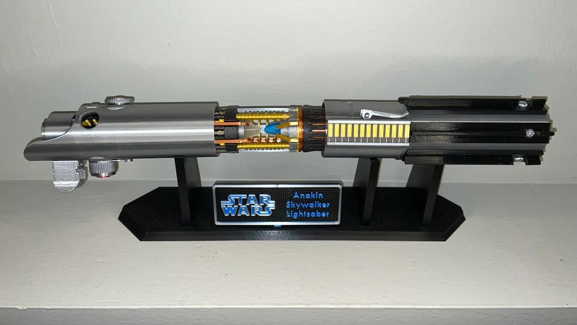 Featured image of 3D Printed Lightsaber: The Best Balance-Bringing Models