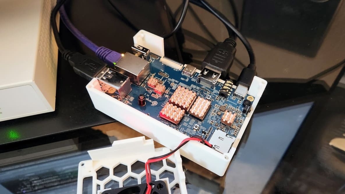 Featured image of Orange Pi 5 vs Orange Pi 5 Plus: The Differences