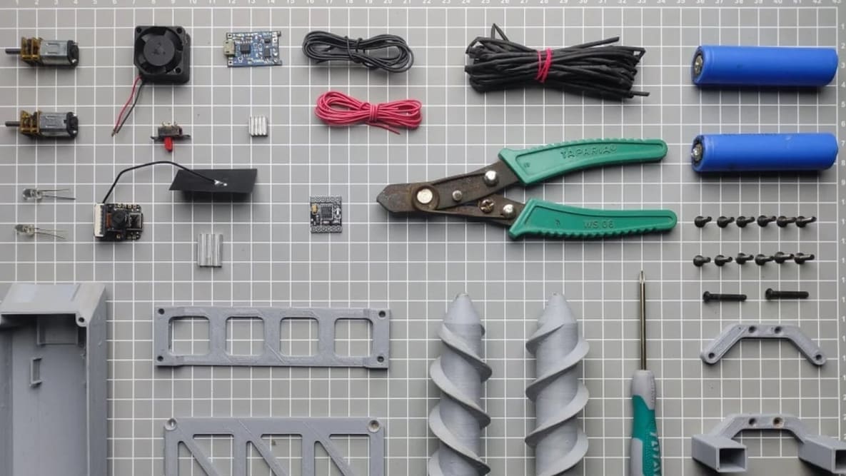 Featured image of 10 Instructables Projects that Blew Our Minds