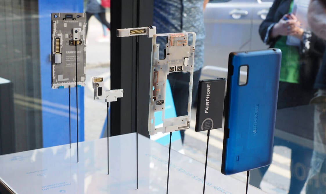 Featured image of The Power of Fairphone and Locally Distributed Manufacturing