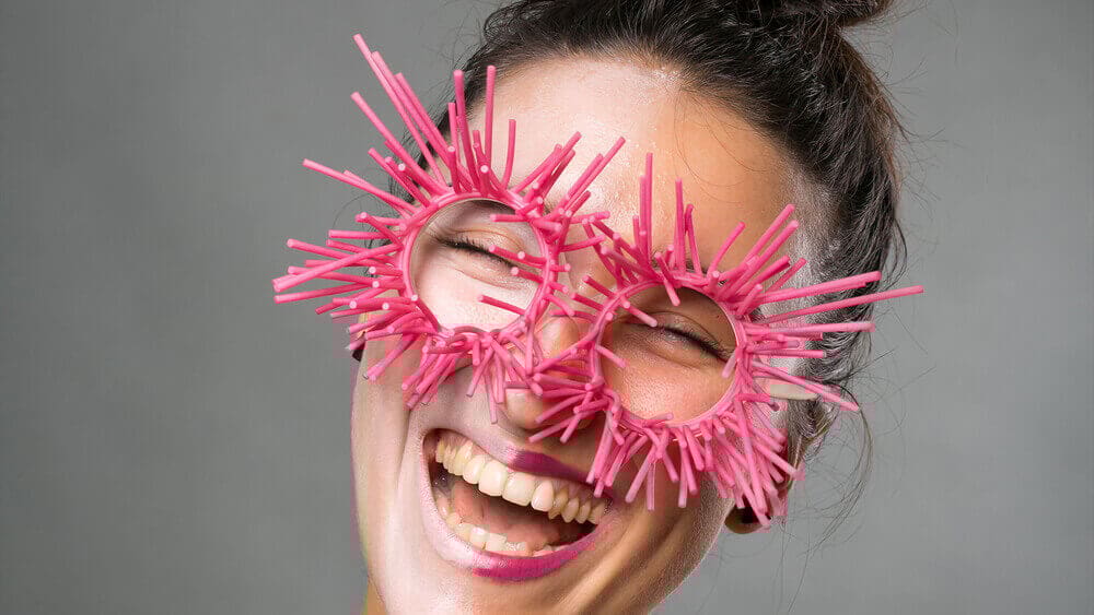 Featured image of Biz Eyes: Wacky 3D Printed Glasses for a Distinctive Look