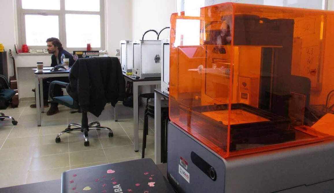 Featured image of 3D Printing for Refugees “Hacks” Daily Challenges of Syrians