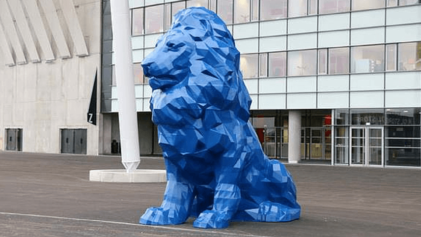Featured image of French Soccer Stadium is Guarded by Huge 3D Printed Lions