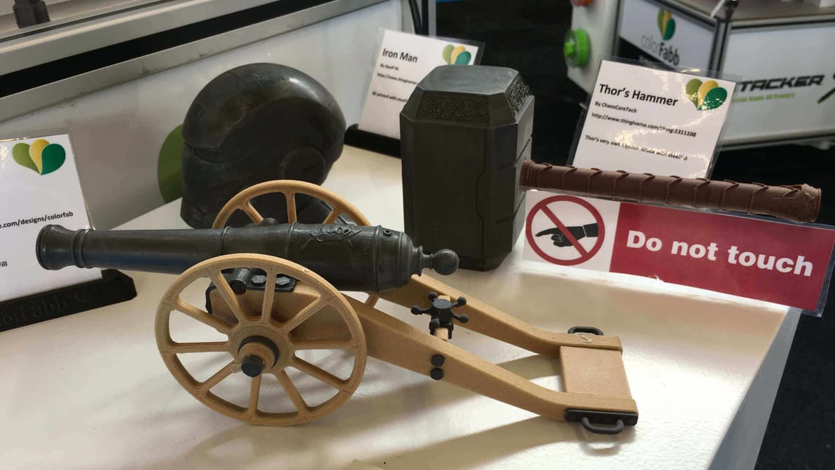Featured image of Colorfabb announces steelFill Filament, “4 Stack” 3D Printer