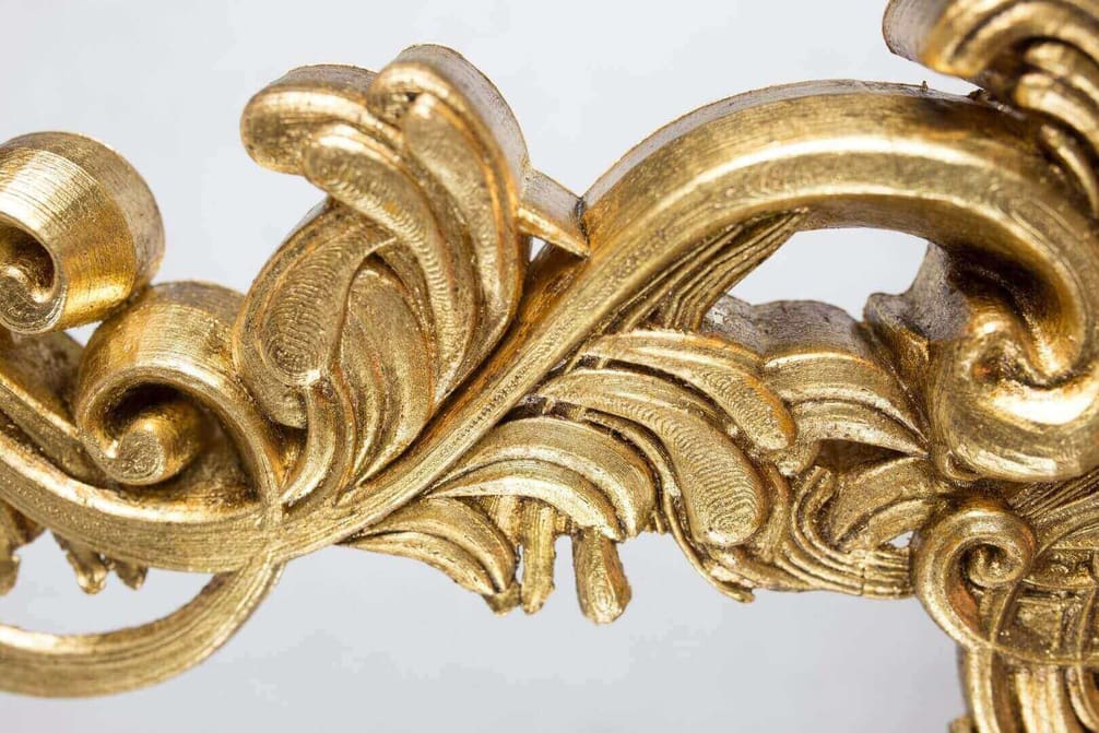 Featured image of 3D Printed Baroque Frame Turns Modern Painting to 17th Century Masterpiece