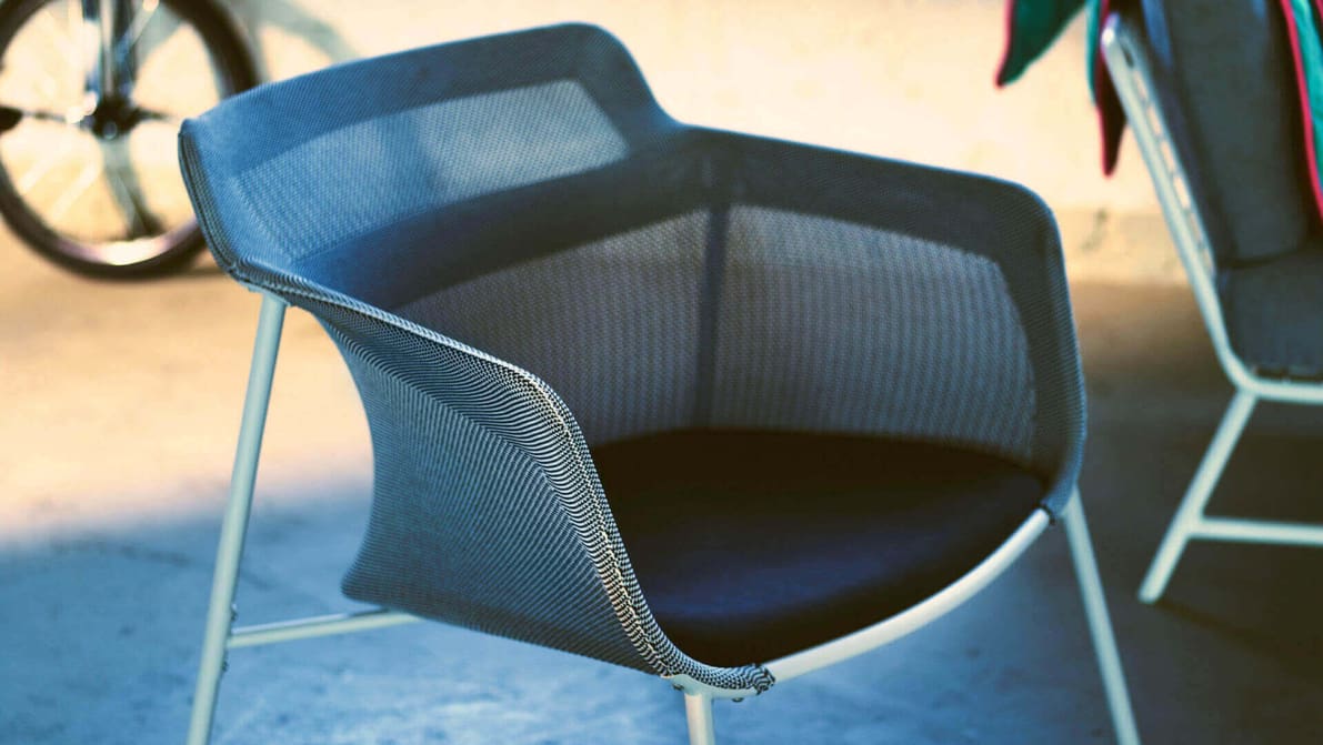 Featured image of IKEA Debuts 3D Knitted Armchair in PS 2017 Collection