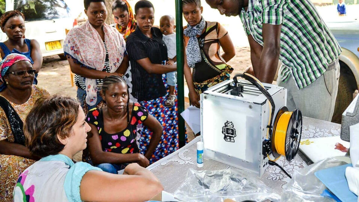 Featured image of Kuunda 3D Tested an Ultimaker 2 Go 3D Printer in Rural Tanzania