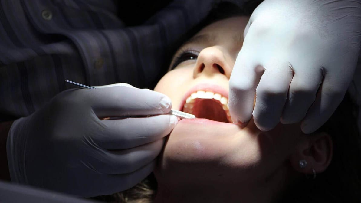 Featured image of Sinterex Develops 3D Printed Dental Implant Bridges