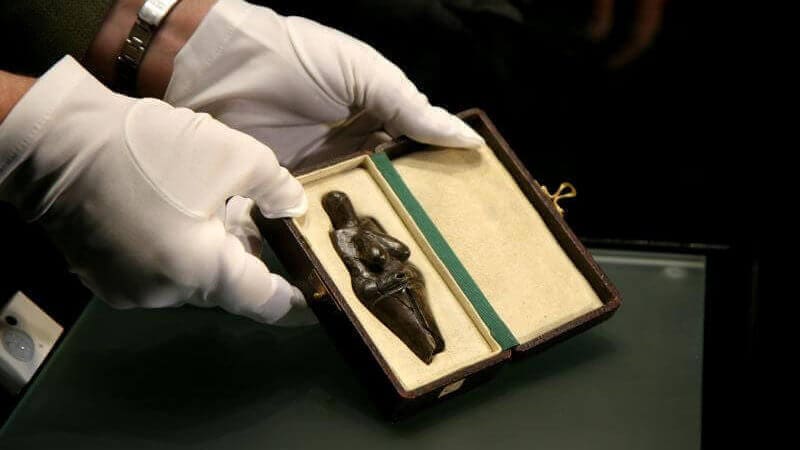 Featured image of 3D Scanning Venus of Dolní Věstonice Statuette Unveils New Information