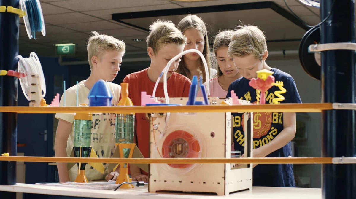 Featured image of Should You Buy Your Child a 3D Printer?