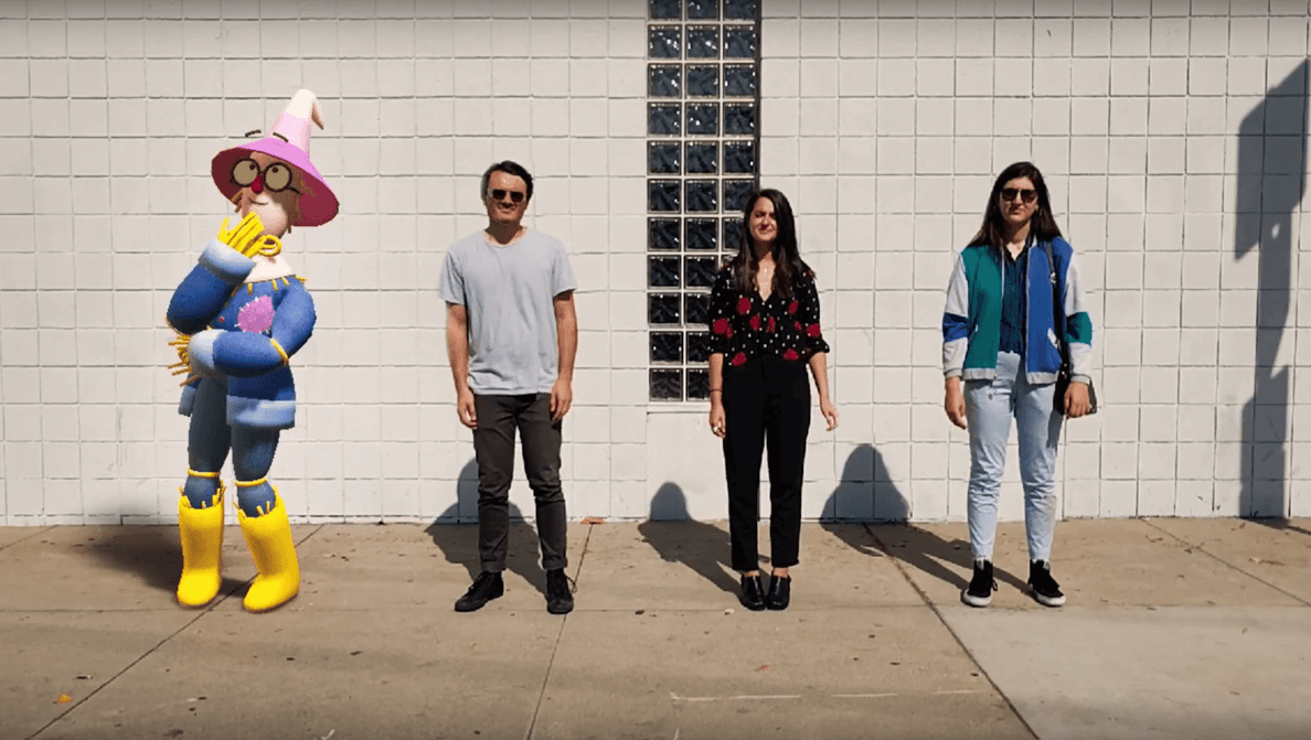 Featured image of How to Make Augmented Reality Apps, Games & More