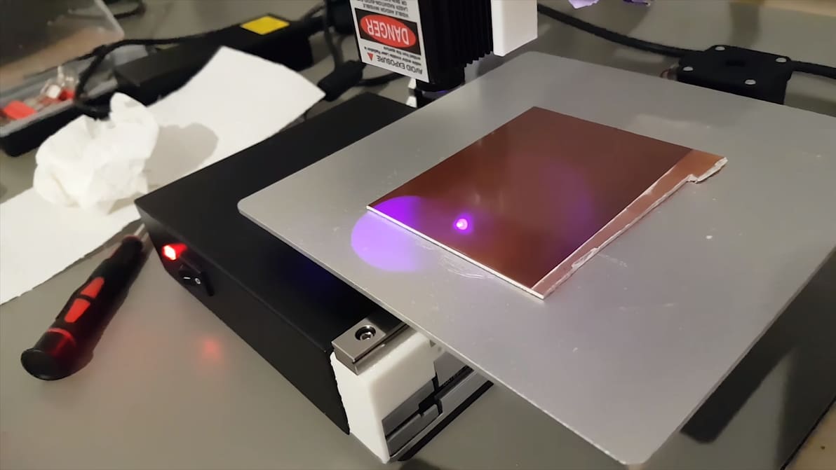 Featured image of Budget 3D Printer Becomes PCB Etching Machine