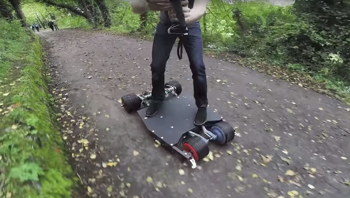 Featured image of Maker Builds BatBoard, A Batman-Themed Electric Skateboard