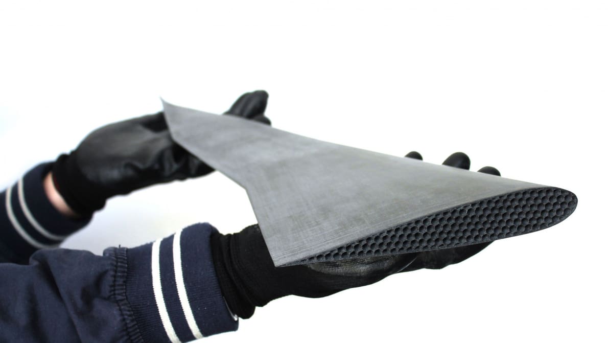 Featured image of Roboze Releases ARGO 500 3D Printer and Carbon PEEK Material