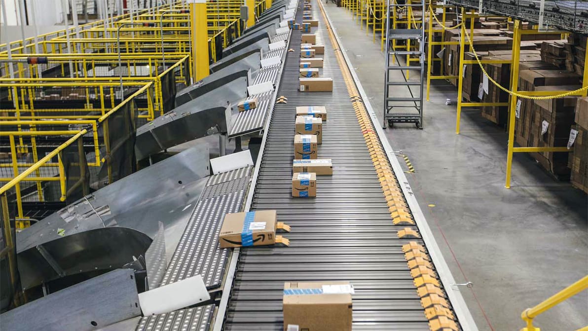 Featured image of Amazon Secures Patent for Custom 3D Printing Service