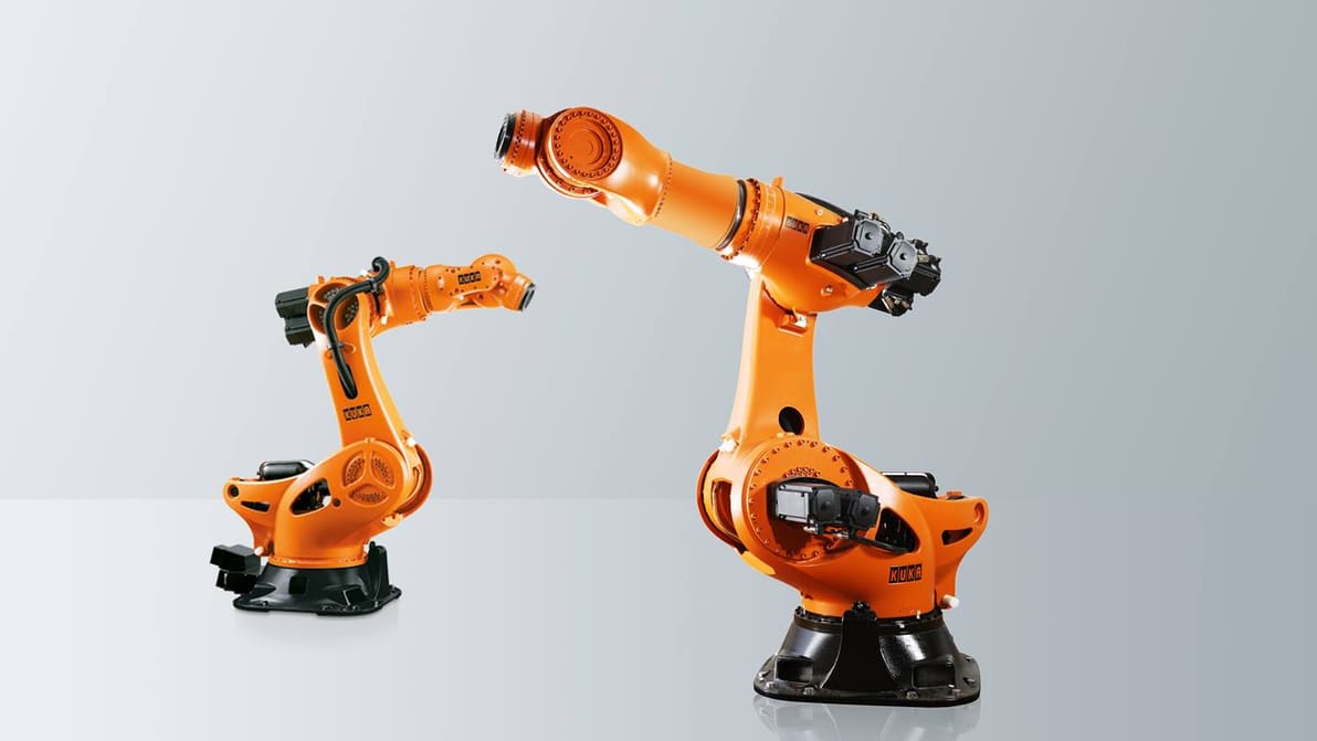 Featured image of KUKA Uses MakerBot 3D Printers to Build Robotic Arms