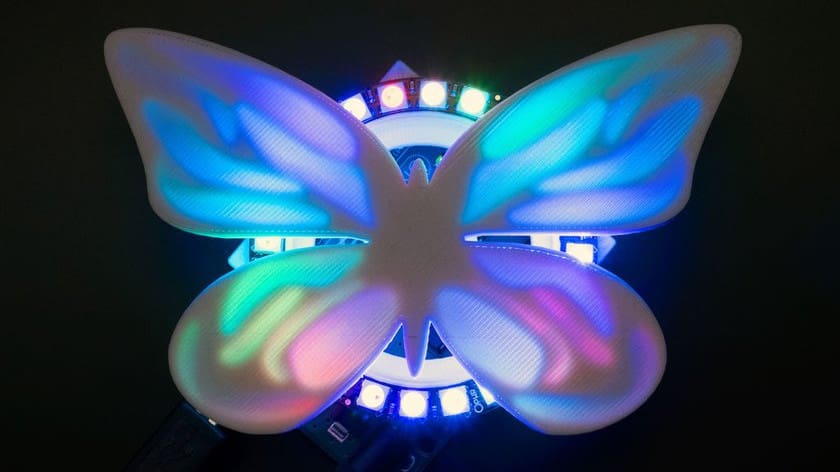 Featured image of [Project] 3D Printed NeoPixel Butterfly Ring That Flutters with Light