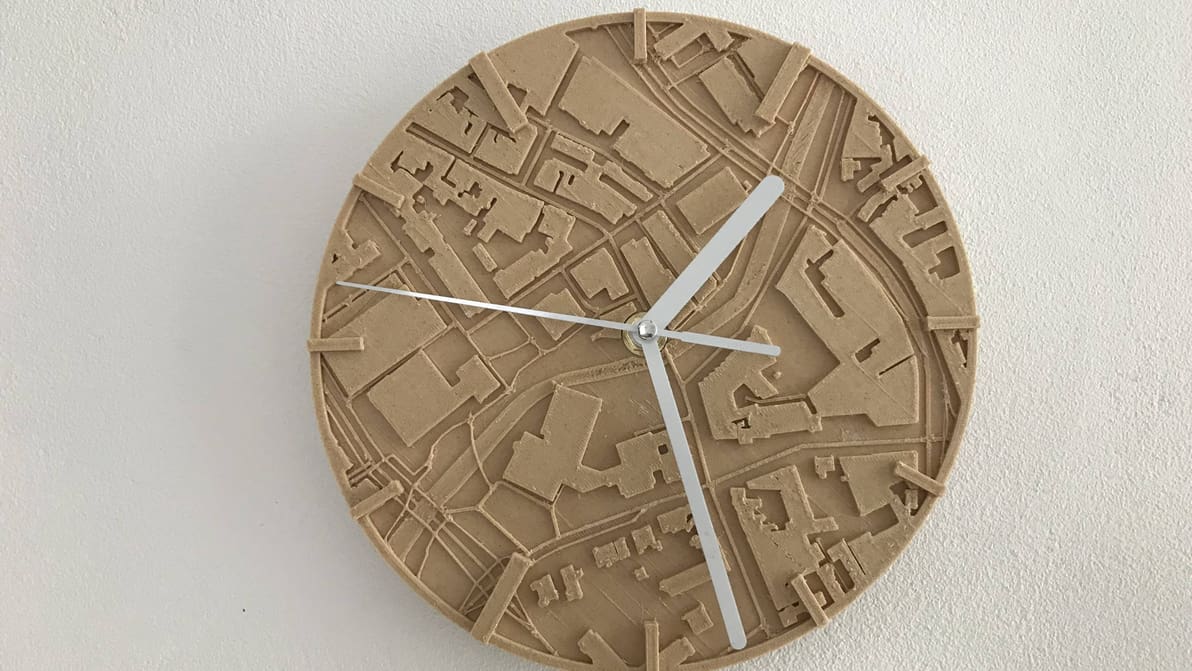 Featured image of [Project] Make a Customized Map Clock to Celebrate Timeless Memories