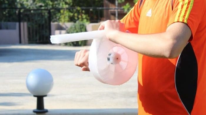 Featured image of [Project] Crank Out the Fun with This 3D Printed Manivelle Water Gun