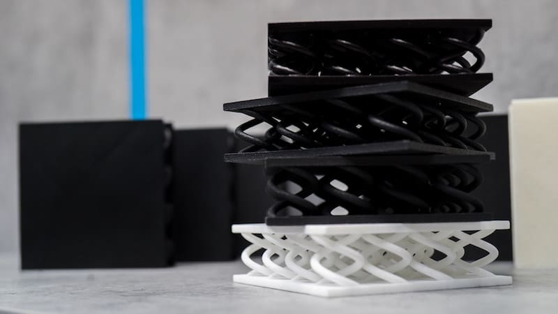 Featured image of DyeMansion Introduces New Colors and Vaporfuse Surfacing at Formnext