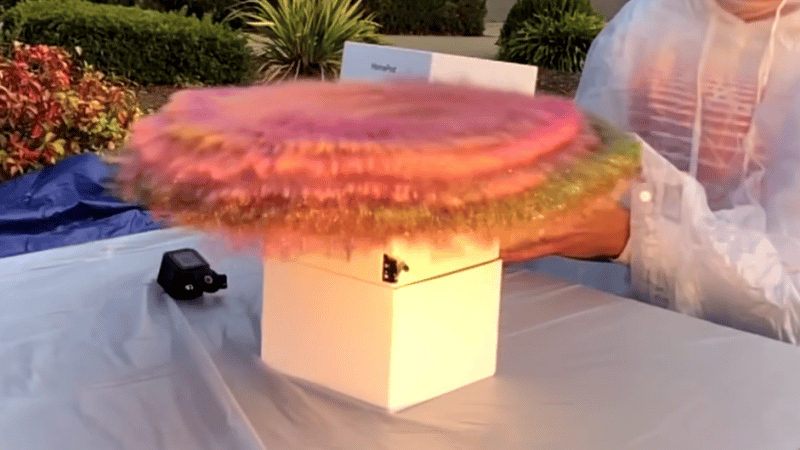 Featured image of NASA Engineer Gets Revenge on Package Thieves with Glitter Bomb Trap